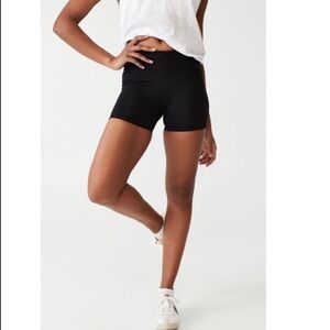 NWOT Cotton: On BODY High Waisted Bike Shortie Shorts black size XS